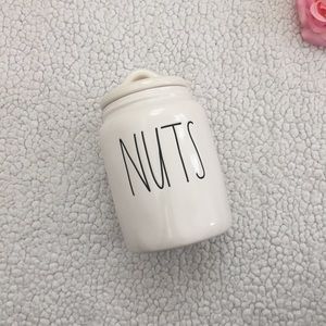 🦄 Rae Dunn NUTS Canister